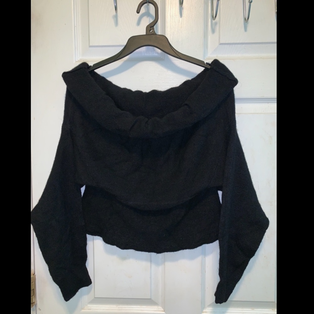 H&M off shoulder sweater - Picture 3 of 6